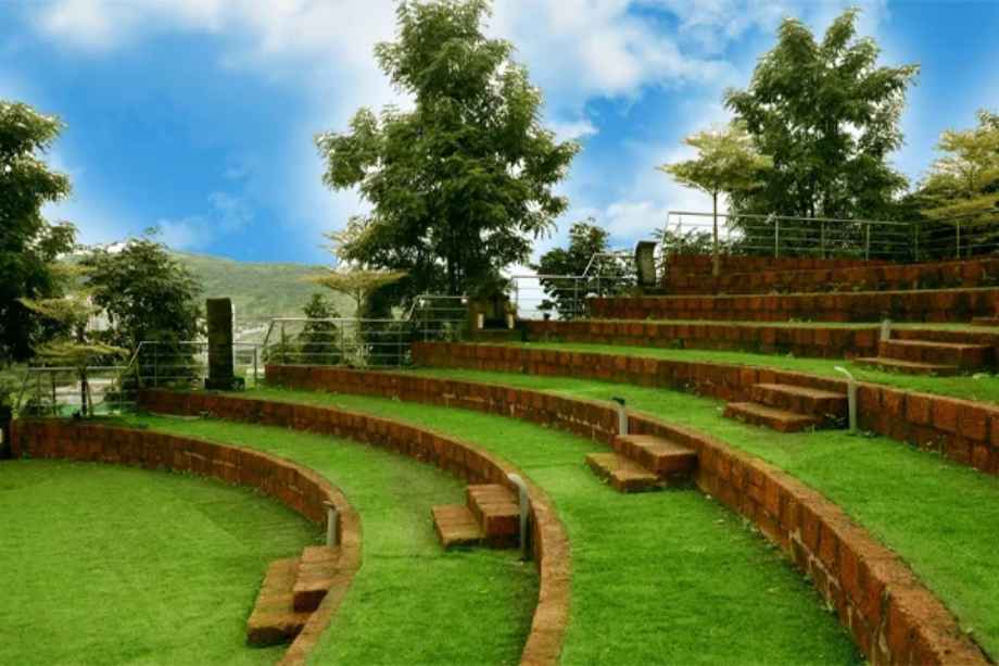 Nyati-Emerald-Amenities-Amphitheater